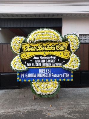 Papan Bunga Duka di Dangerakko
