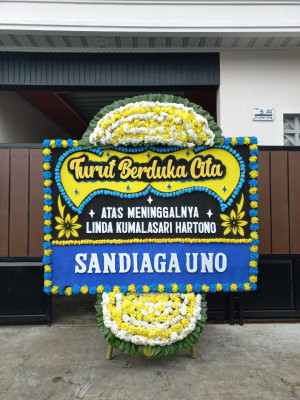 Papan Bunga Duka di Dangerakko